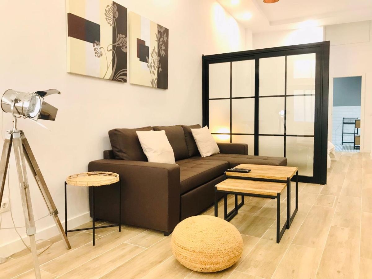 Munilla & Beach By Ele Apartments Malaga Luaran gambar